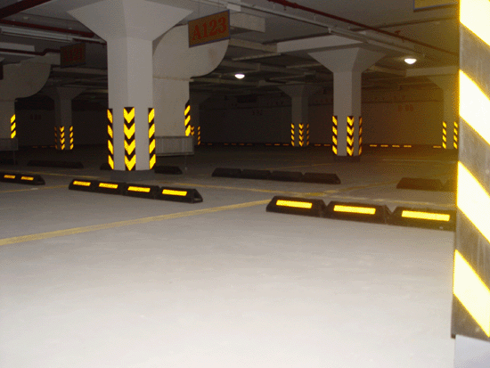 Reflective paint color for better looking effect