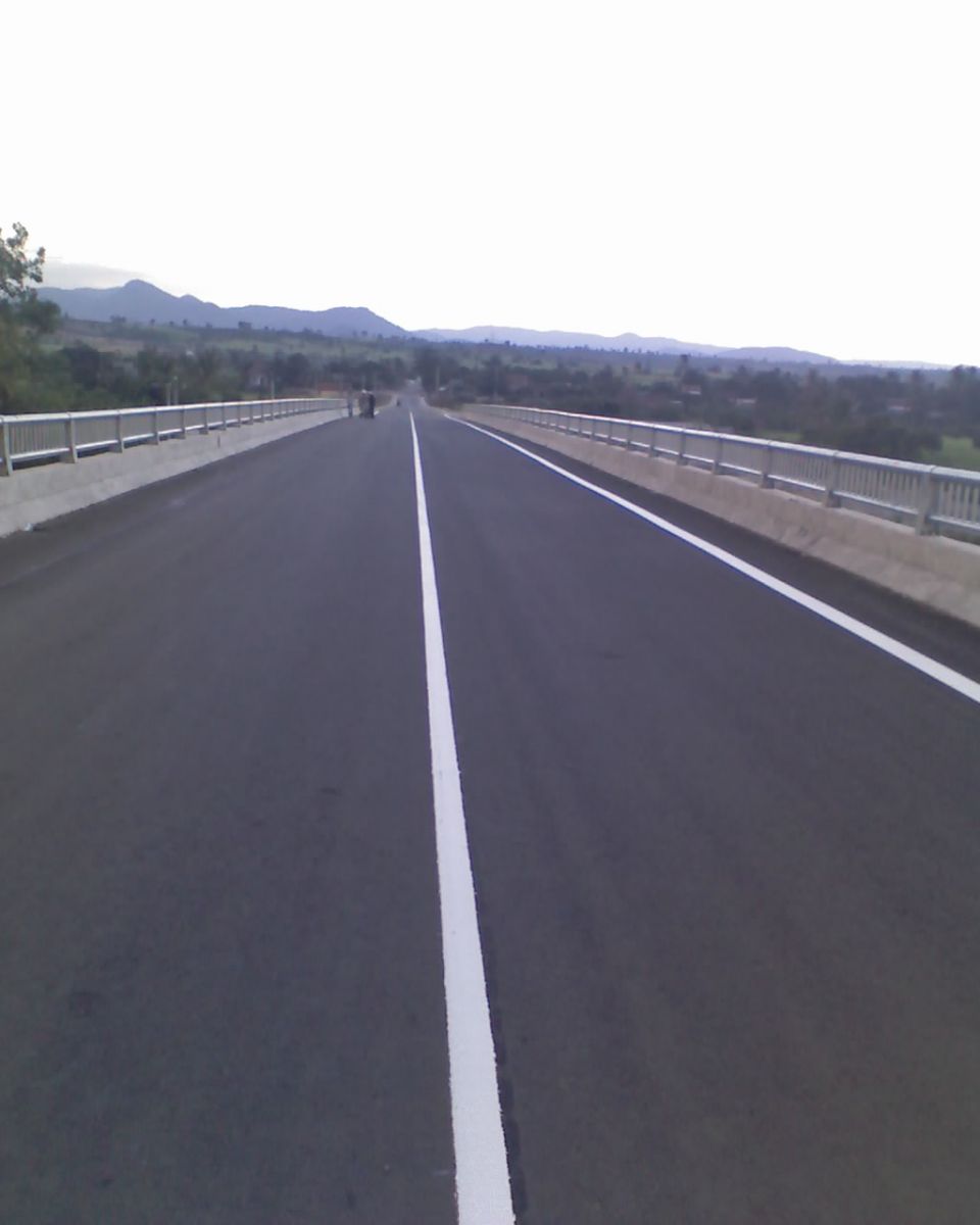 Traffic paint - reflective thermoplastic paint